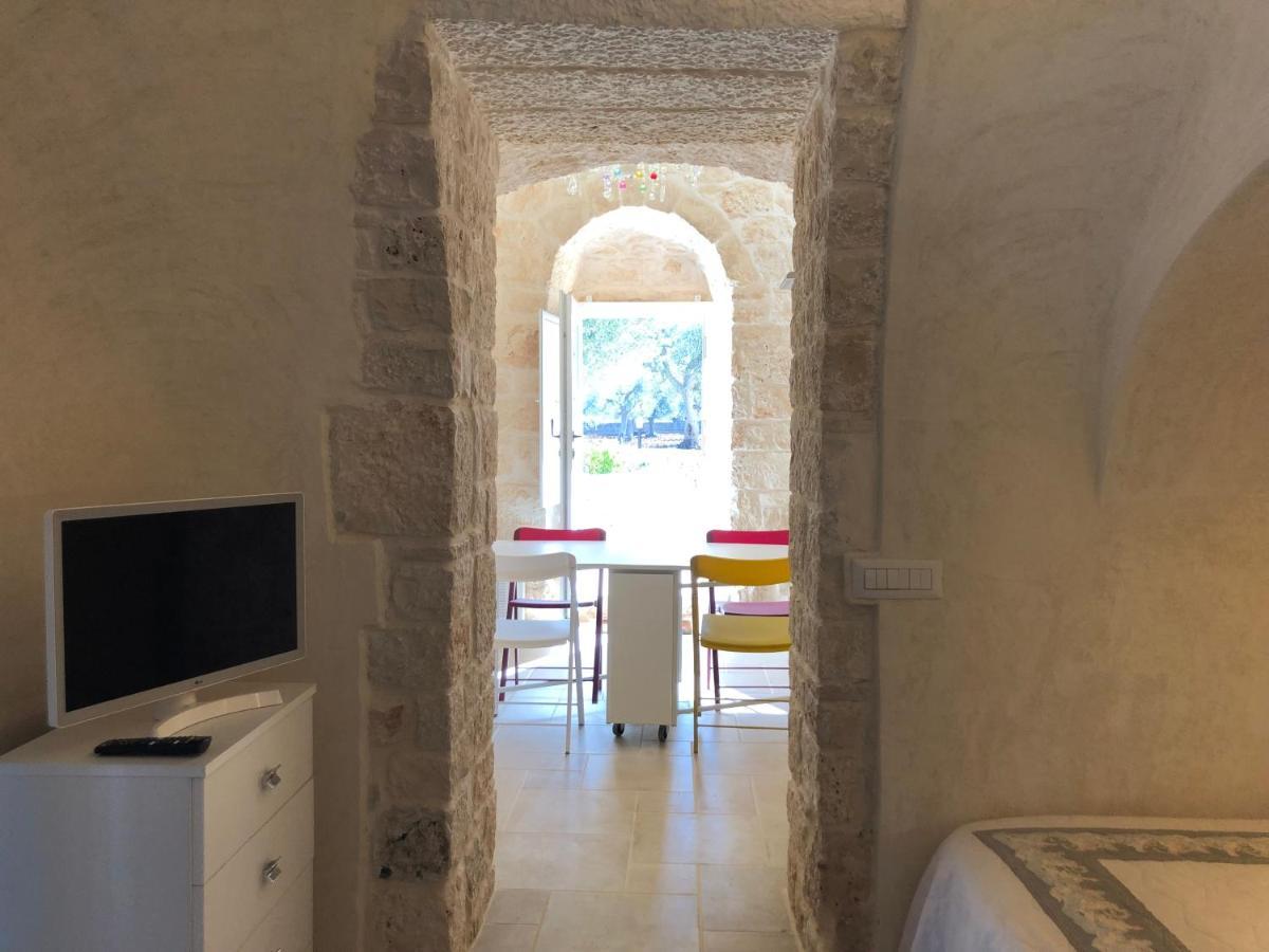 Trullo Dell' Edera Con Piscina Privata * Alberobello