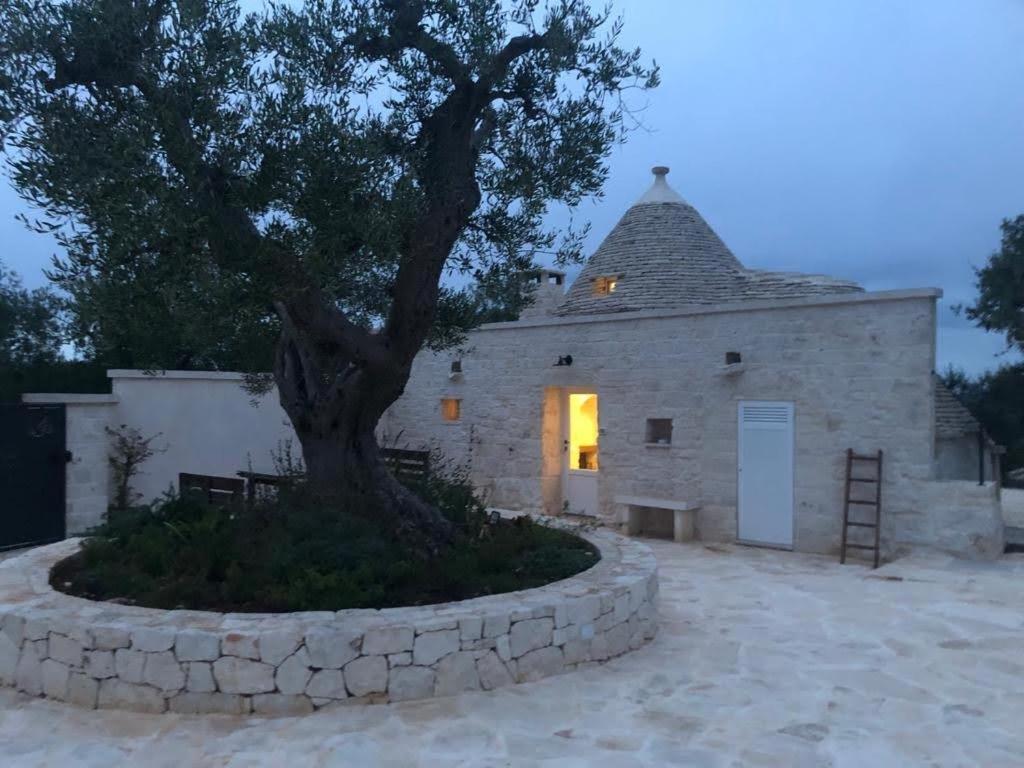 Trullo Dell' Edera Con Piscina Privata Alberobello