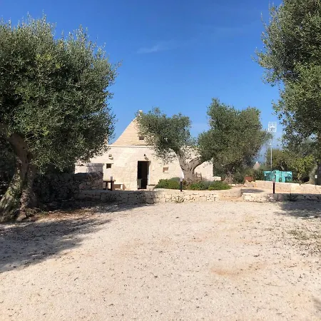Trullo Dell' Edera Con Piscina Privata Apartment Alberobello Exterior photo