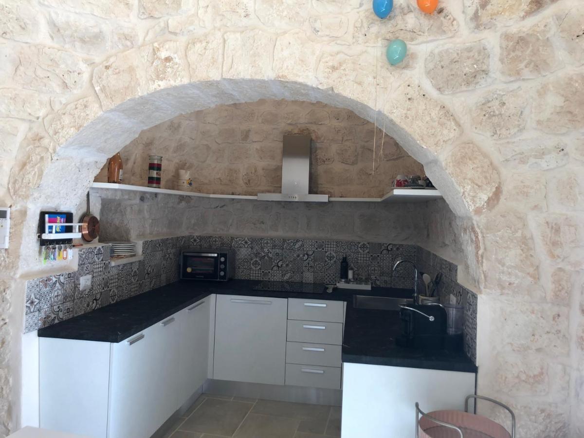 Trullo Dell' Edera Con Piscina Privata Apartamento Alberobello